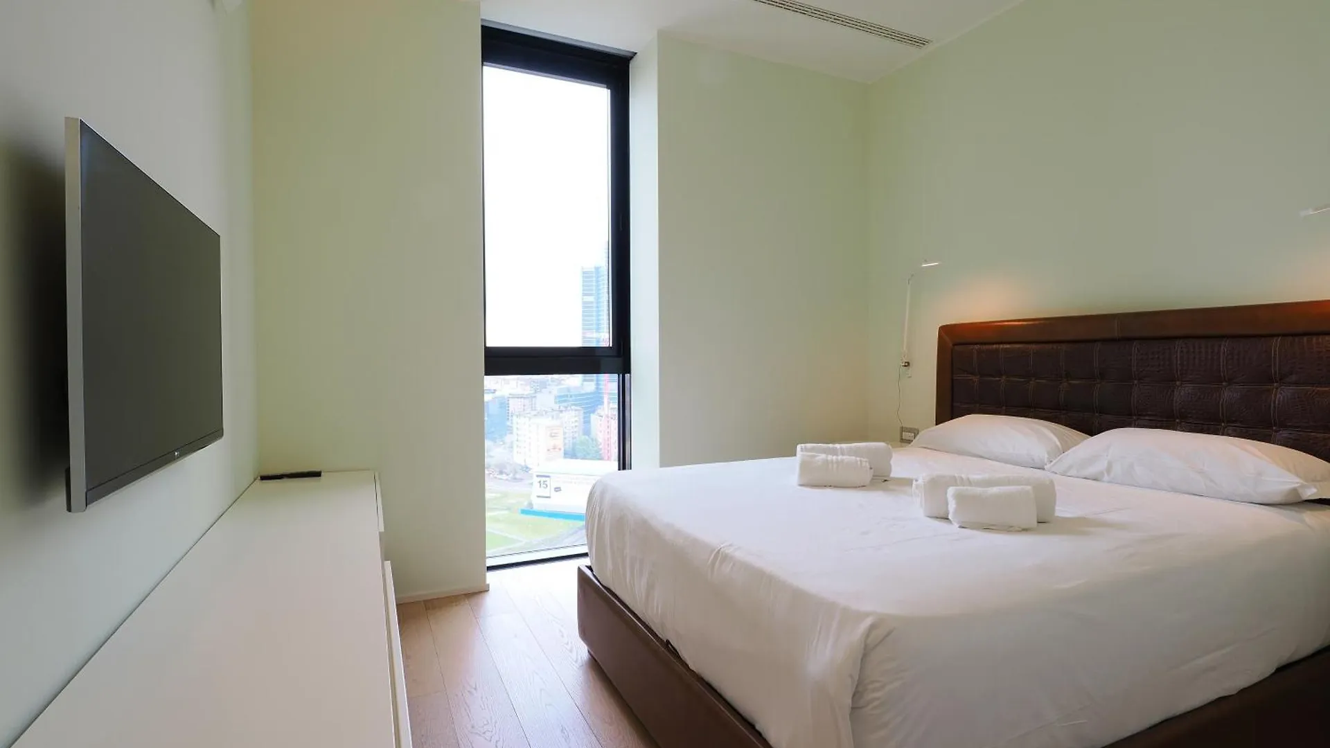 Elegant & Spacious Apartment In Solaria - Top View Milano 0*,